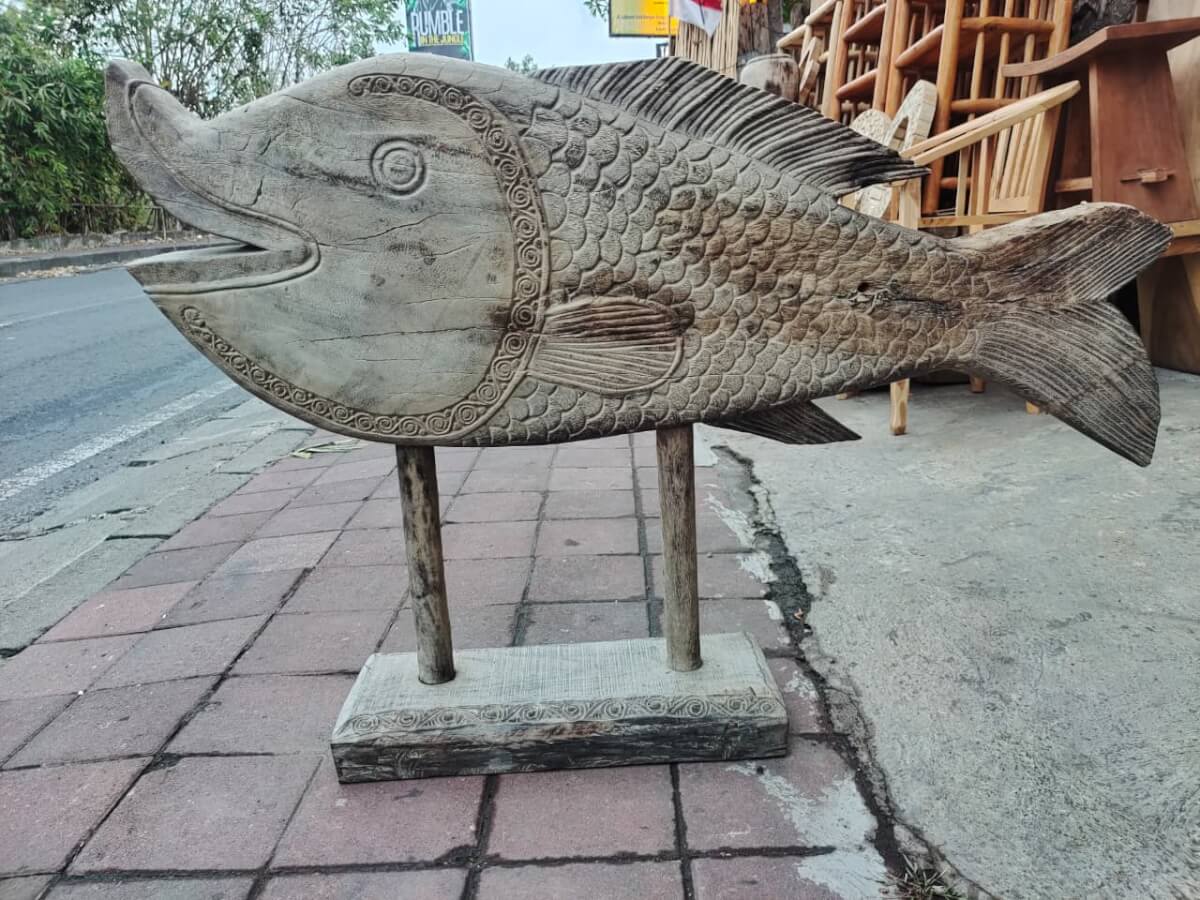 Primitive Fish Statue