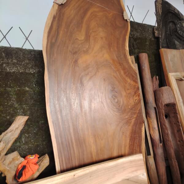 Papan Kayu Alami 280 x 112 x 8 cm