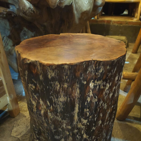 Stool Kayu Kelengkeng